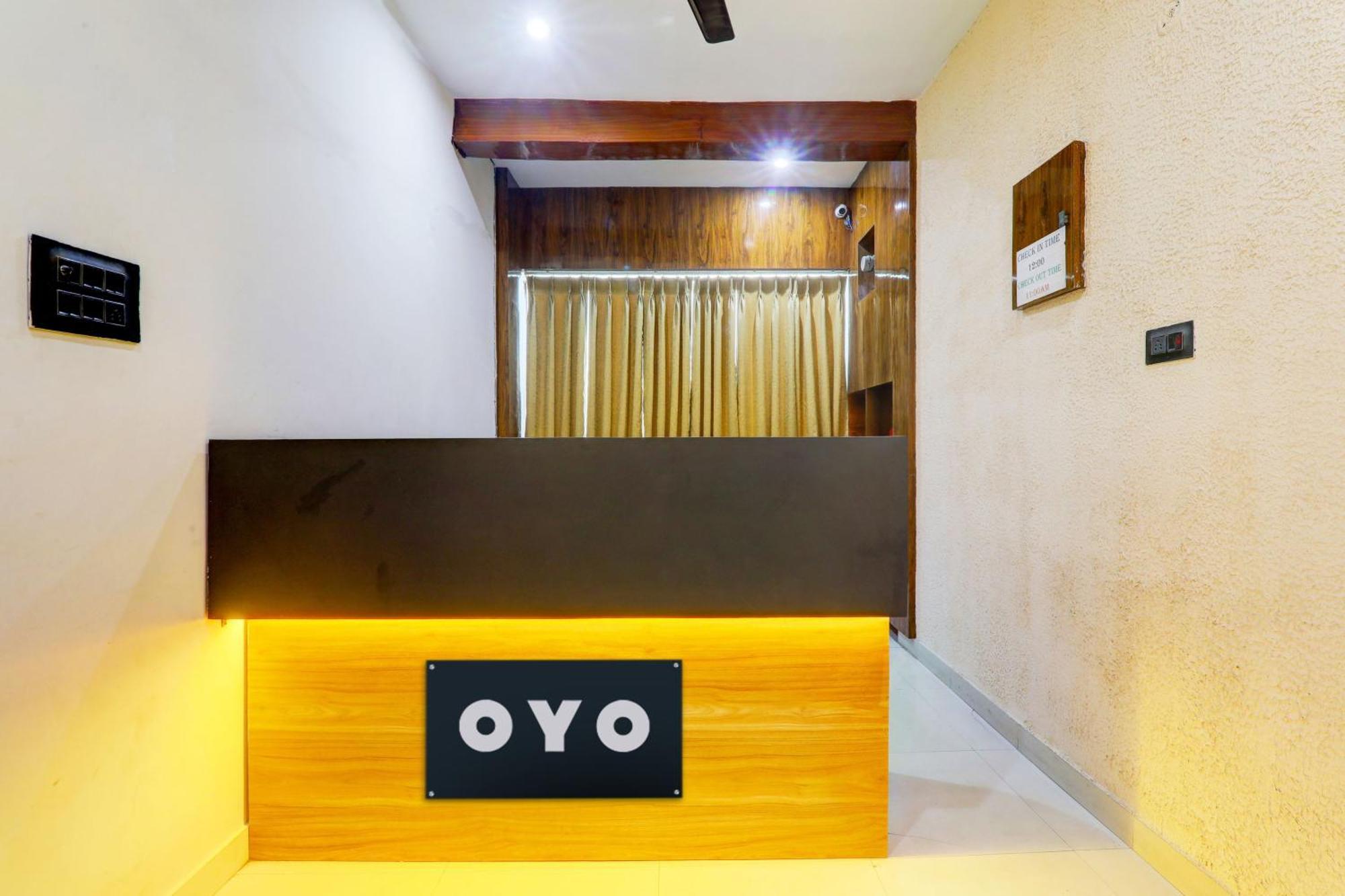 Hotel O Sr Grand Gorakhpur Exteriör bild